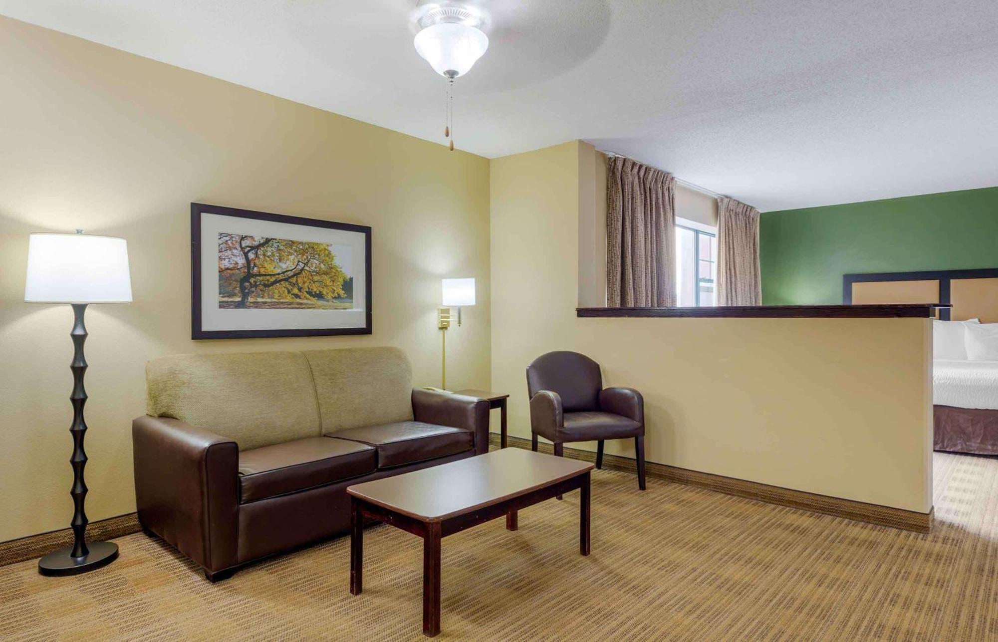 Extended Stay America Suites - Chicago - Elmhurst - O'Hare Exteriér fotografie