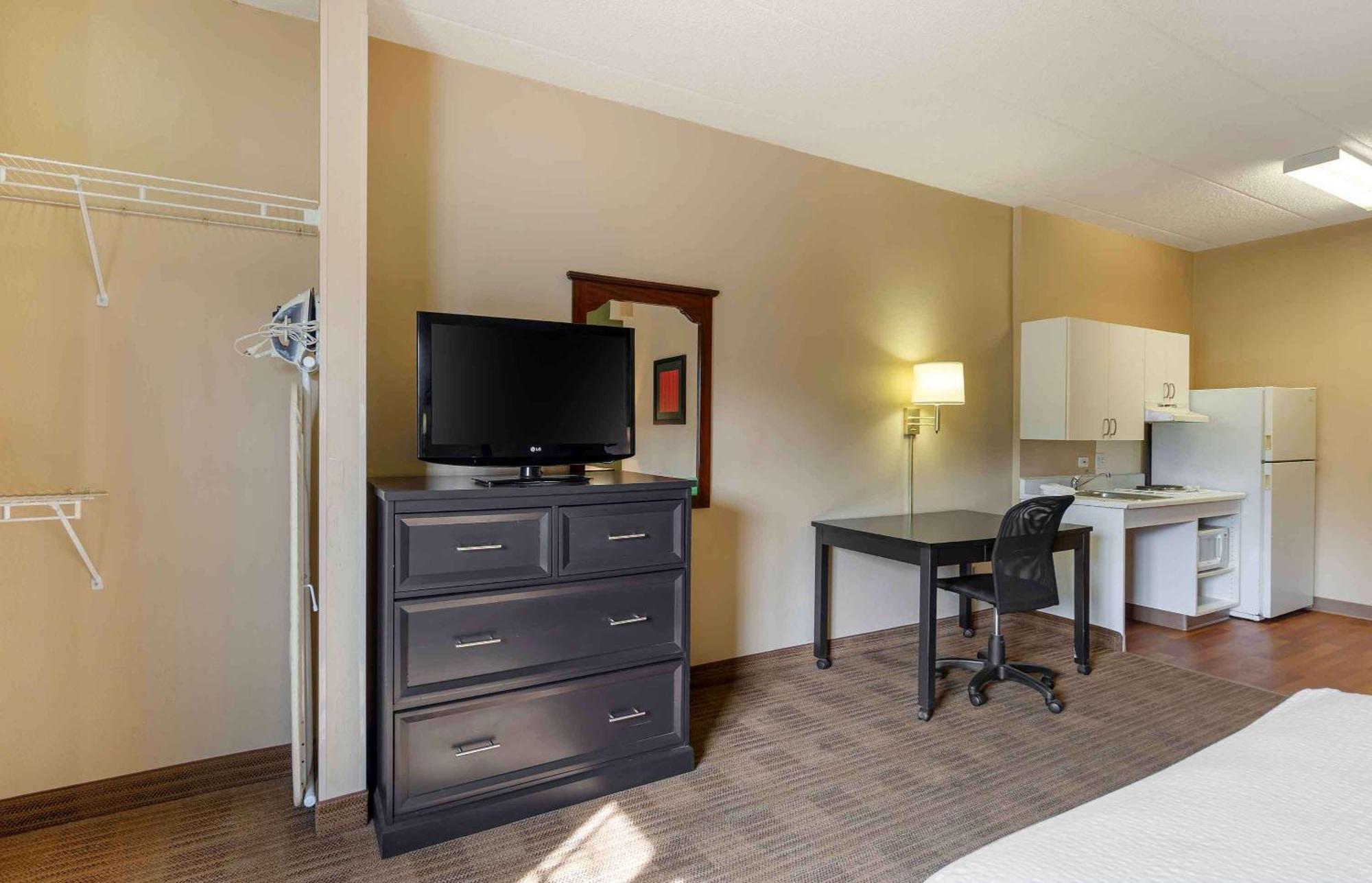 Extended Stay America Suites - Chicago - Elmhurst - O'Hare Exteriér fotografie